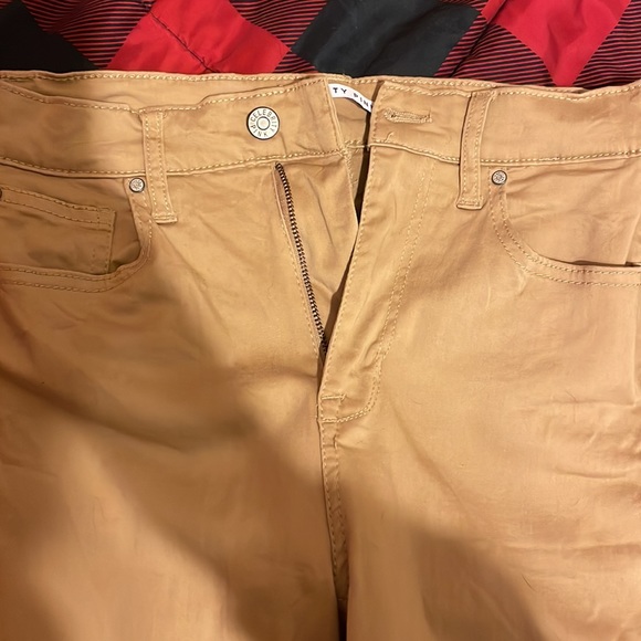 Celebrity Pink Skinmy Khakis - Picture 2 of 3